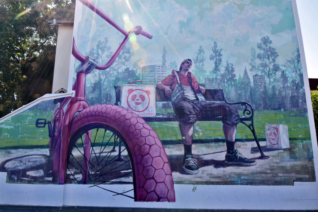 Płowdiw (Plovdiv) - mural, dzielnica Kapana.